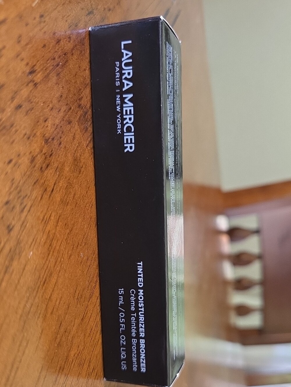 laura mercier Tinted Moisturizer Bronzer In 02 Sundrop
